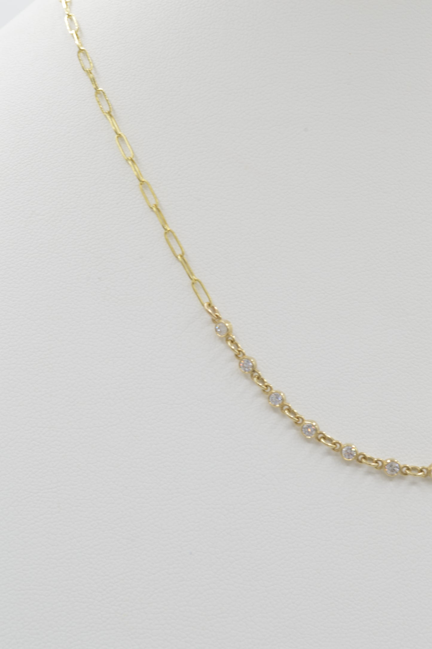 Bezel Diamond Paperclip Necklace