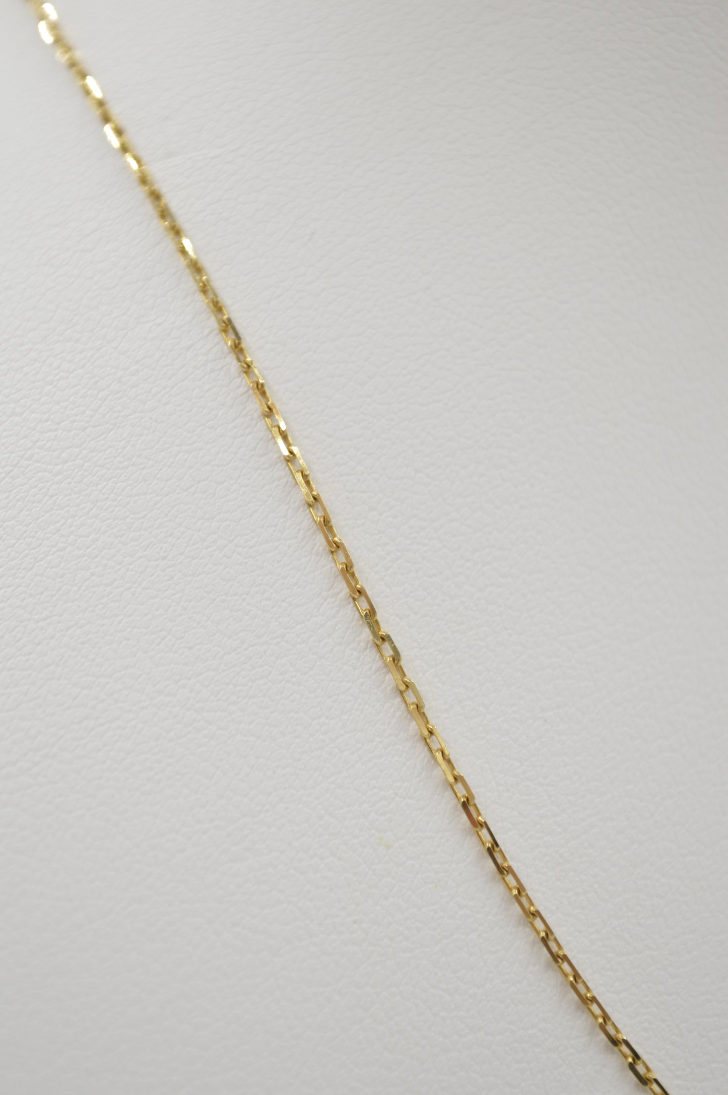 Dainty Paperclip Chain, 16"