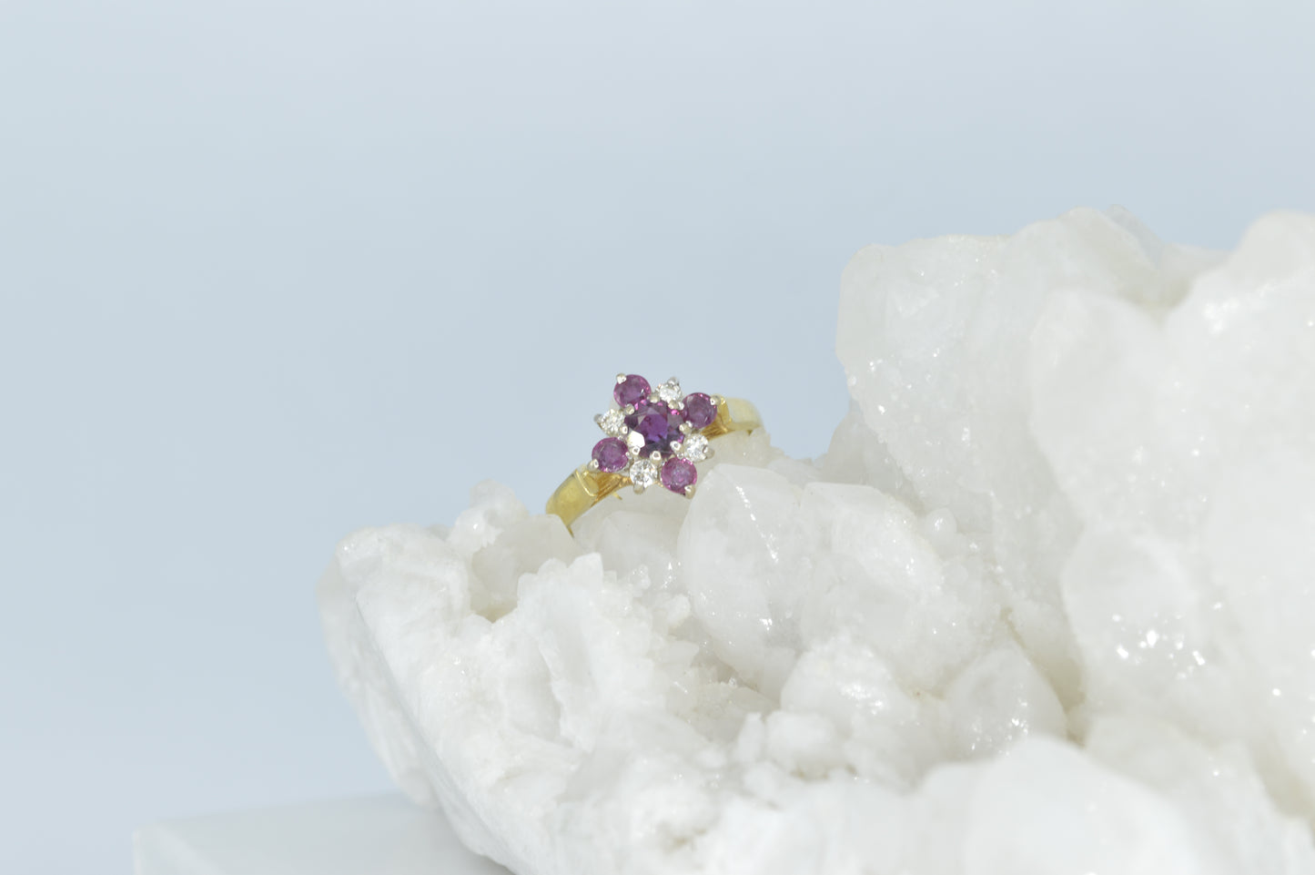 Ruby Star Ring, 18k
