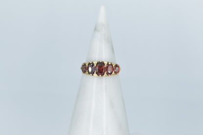 Flush Garnet Ring, 9k