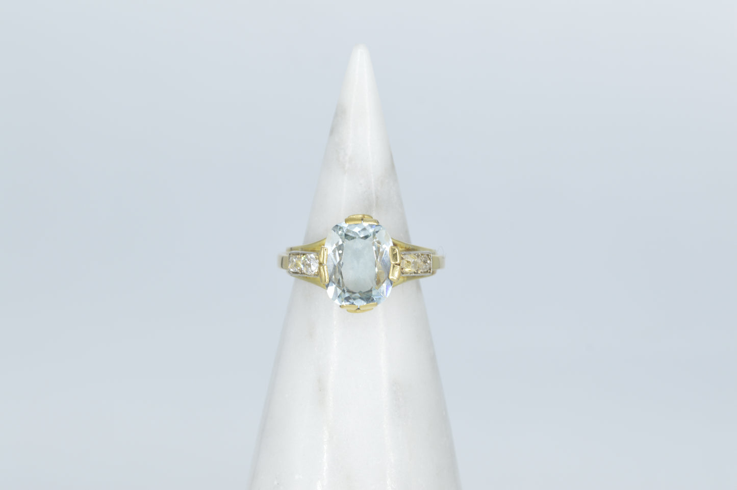 Aquamarine & Diamond Ring, 18k