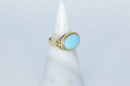 Turquoise Cabochon Ring