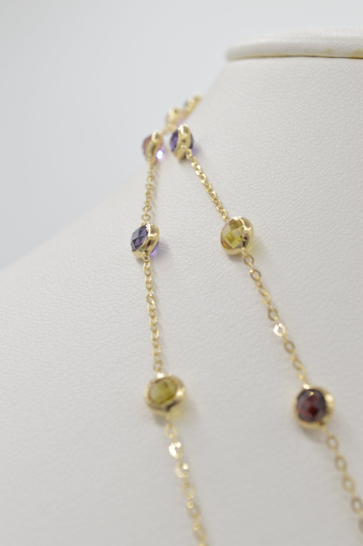 Dainty Rainbow  Stacker, 18k